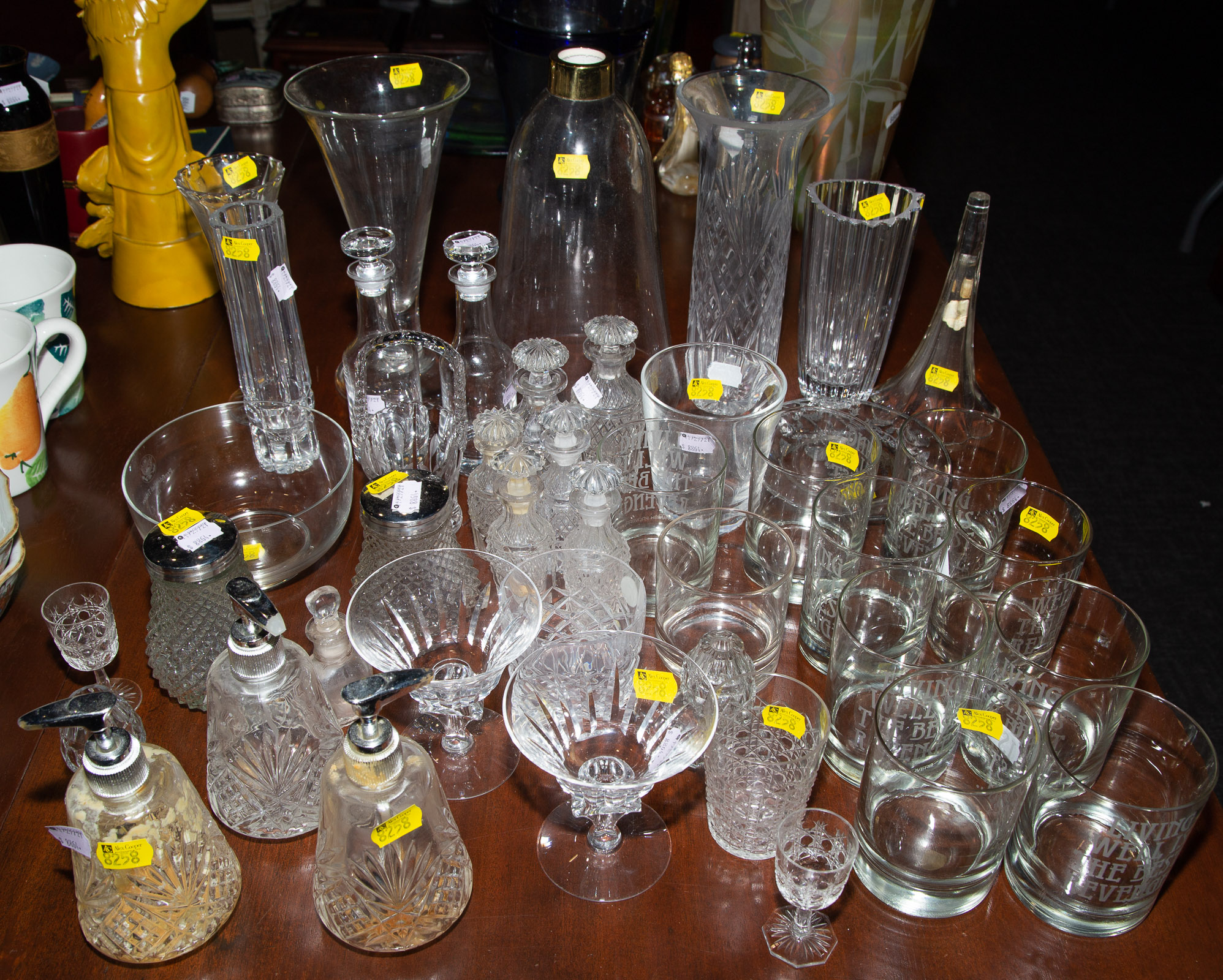 ASSORTED GLASSWARE Includes group of