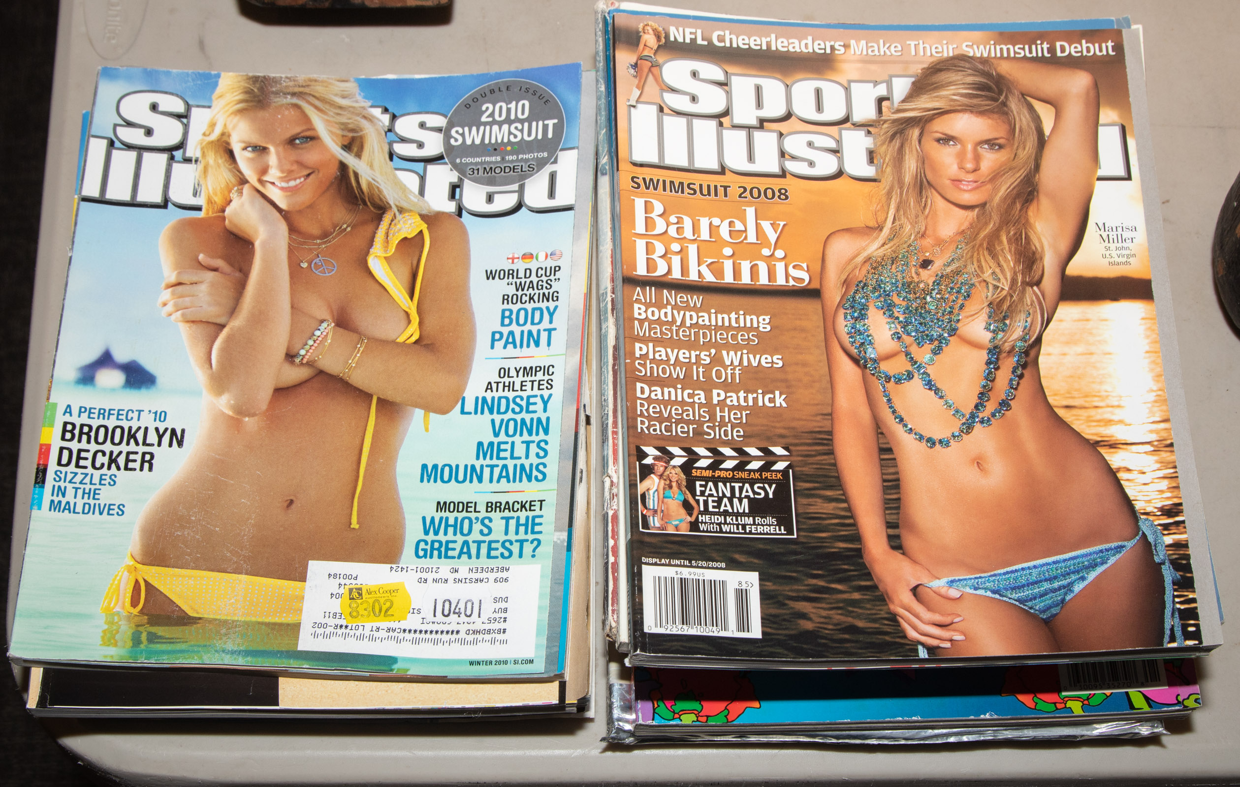 SPORTS ILLUSTRATED SWIM SUIT ISSUES  28855e