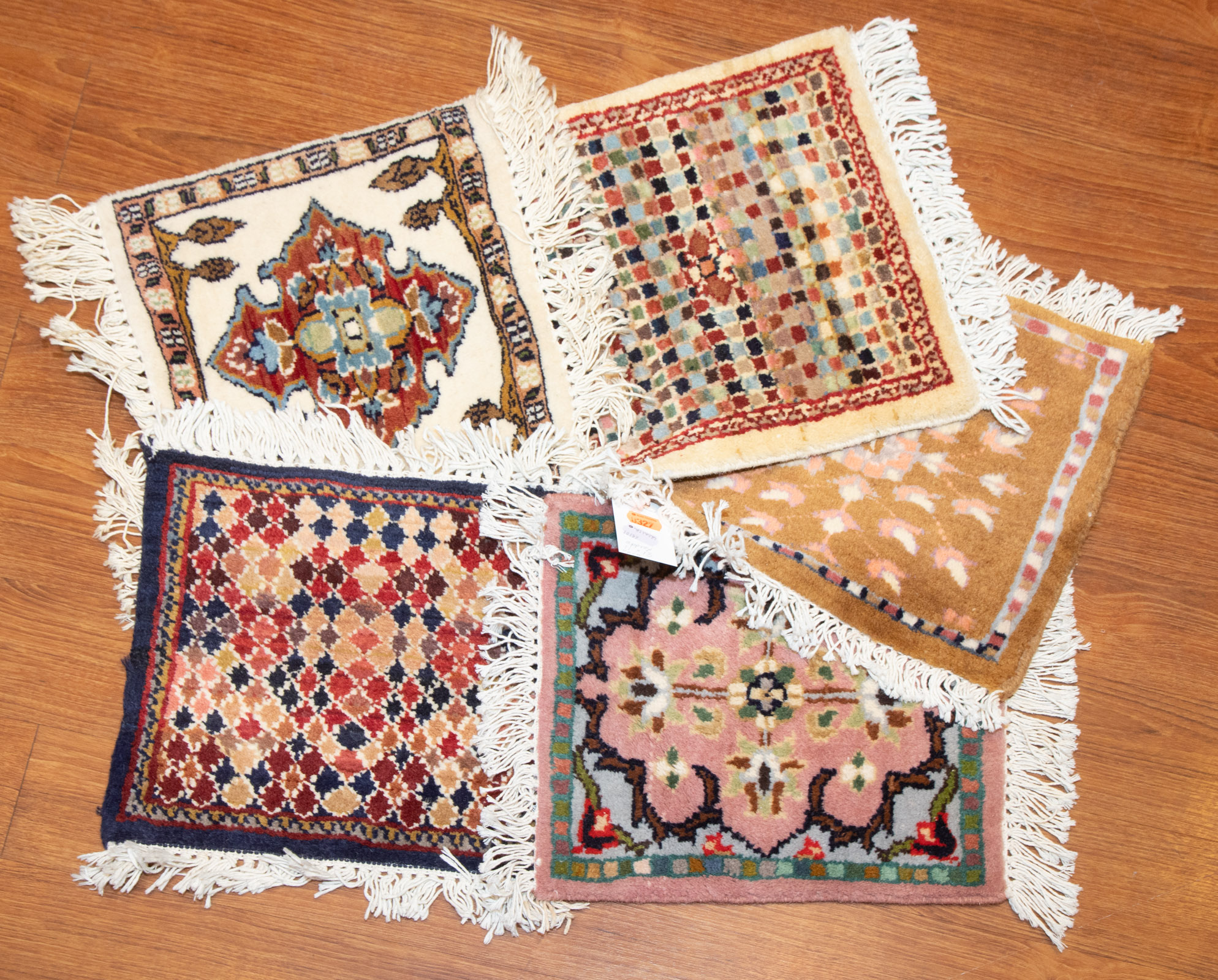 FIVE THROW RUGS, APPROX. 1 X 1