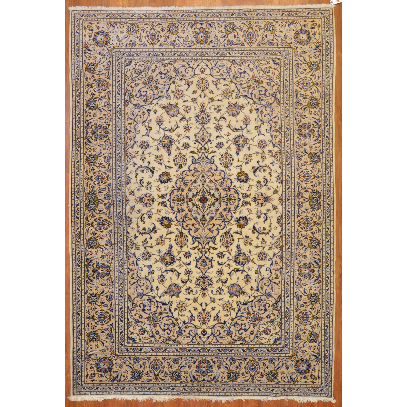 KASHAN RUG, PERSIA, 6.8 X 9.9 Fourth