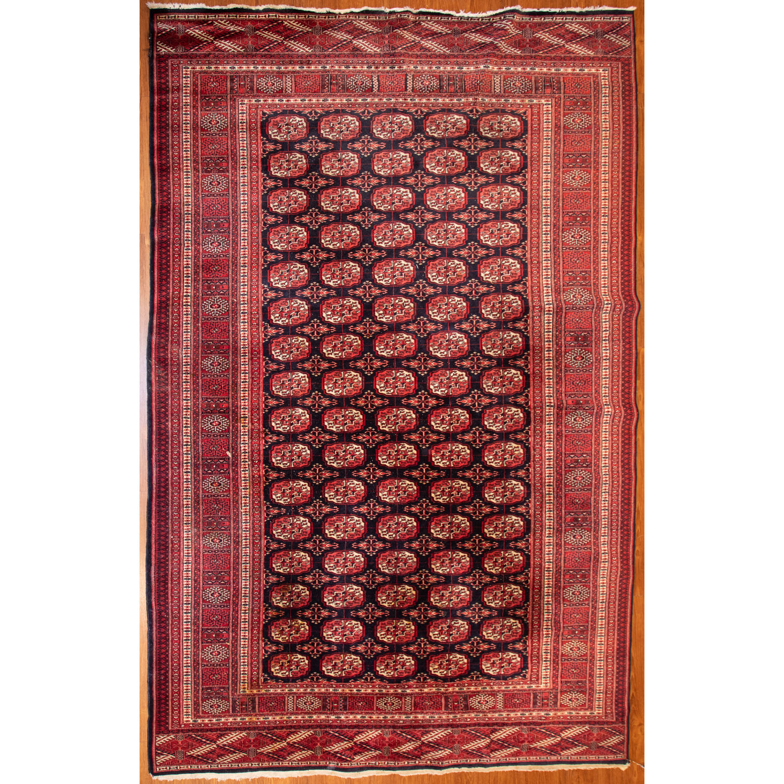 BOKHARA RUG, PAKISTAN, 6.1 X 9.1