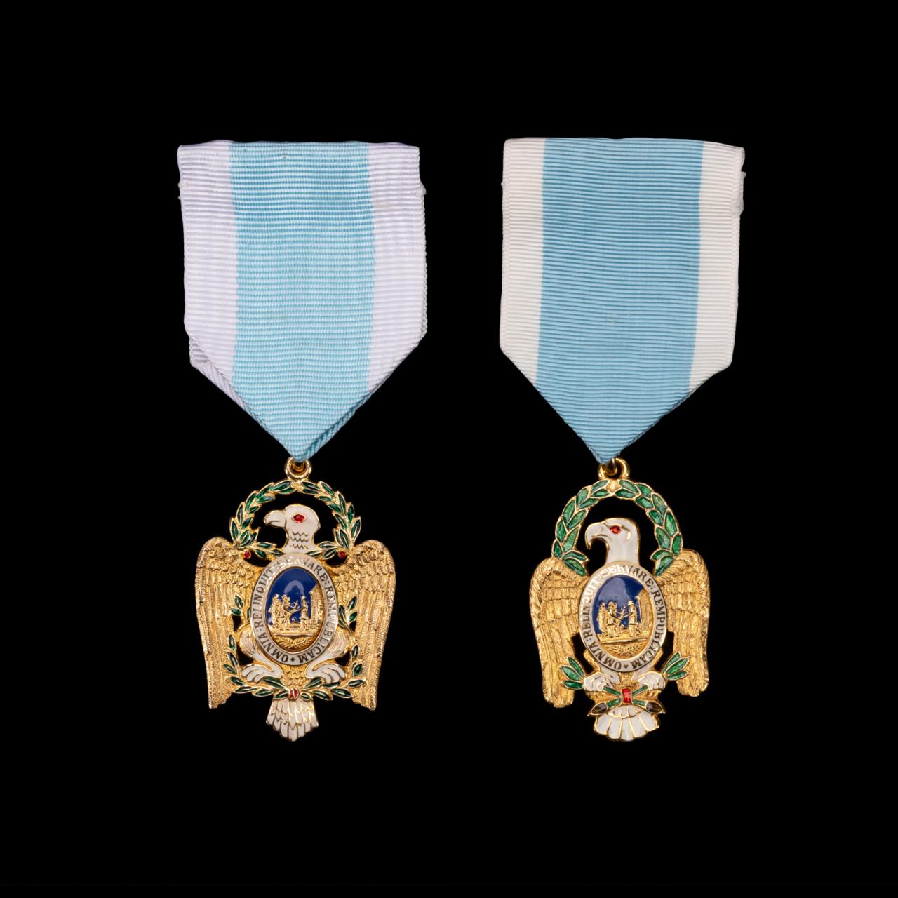 TWO SOCIETY OF CINCINNATI INSIGNIAS  288a02