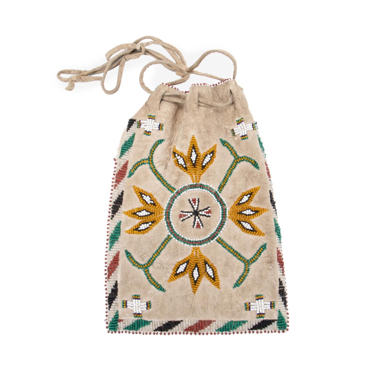 NATIVE AMERICAN BEADED HIDE POUCH 288a7c