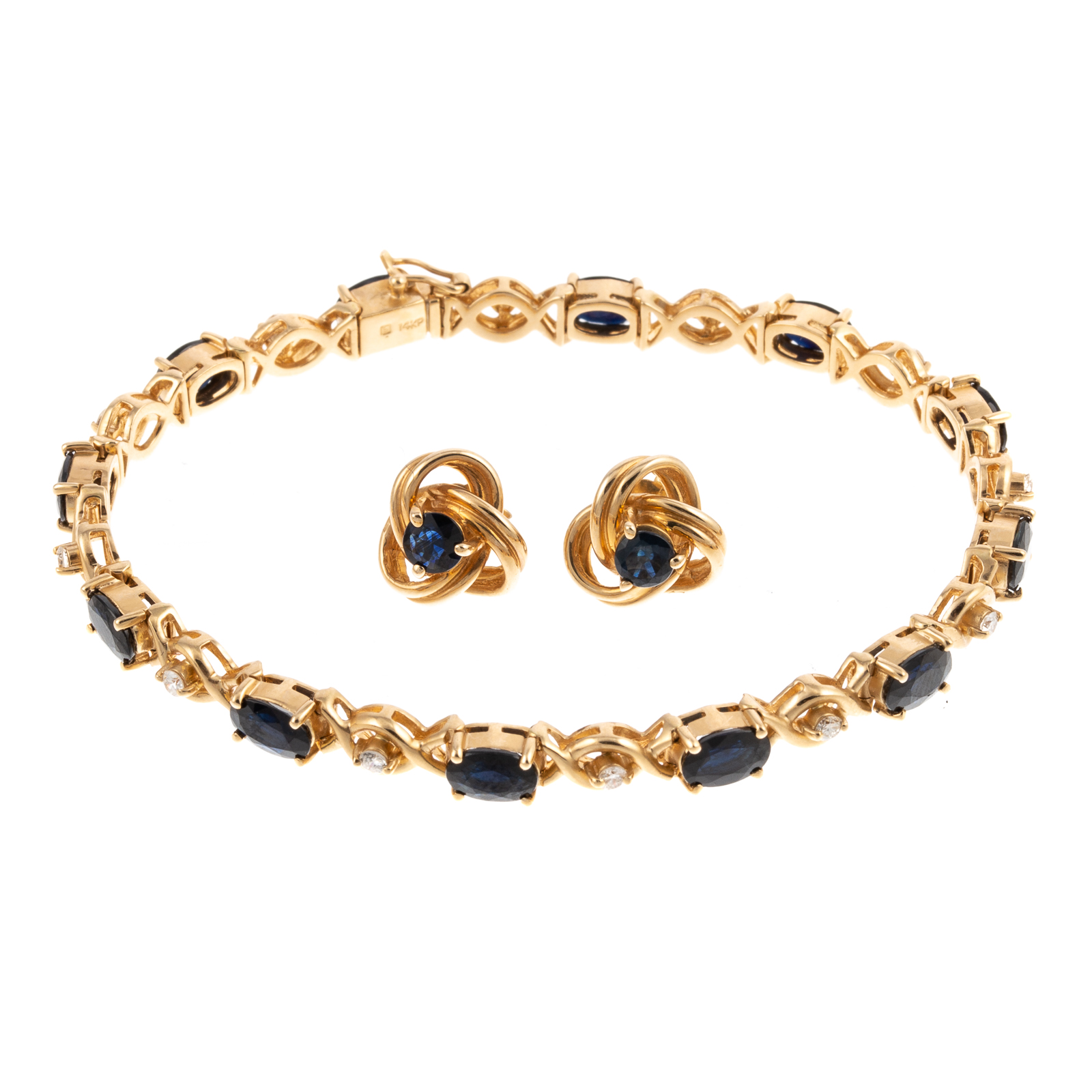 A SAPPHIRE DIAMOND BRACELET  288cae