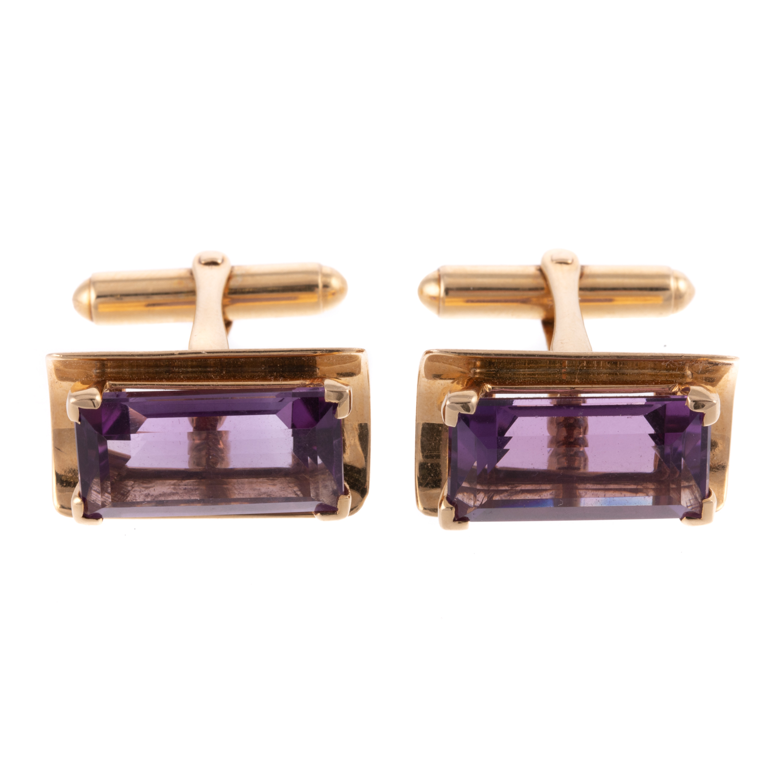 A PAIR OF AMETHYST CUFFLINKS IN 288cb5