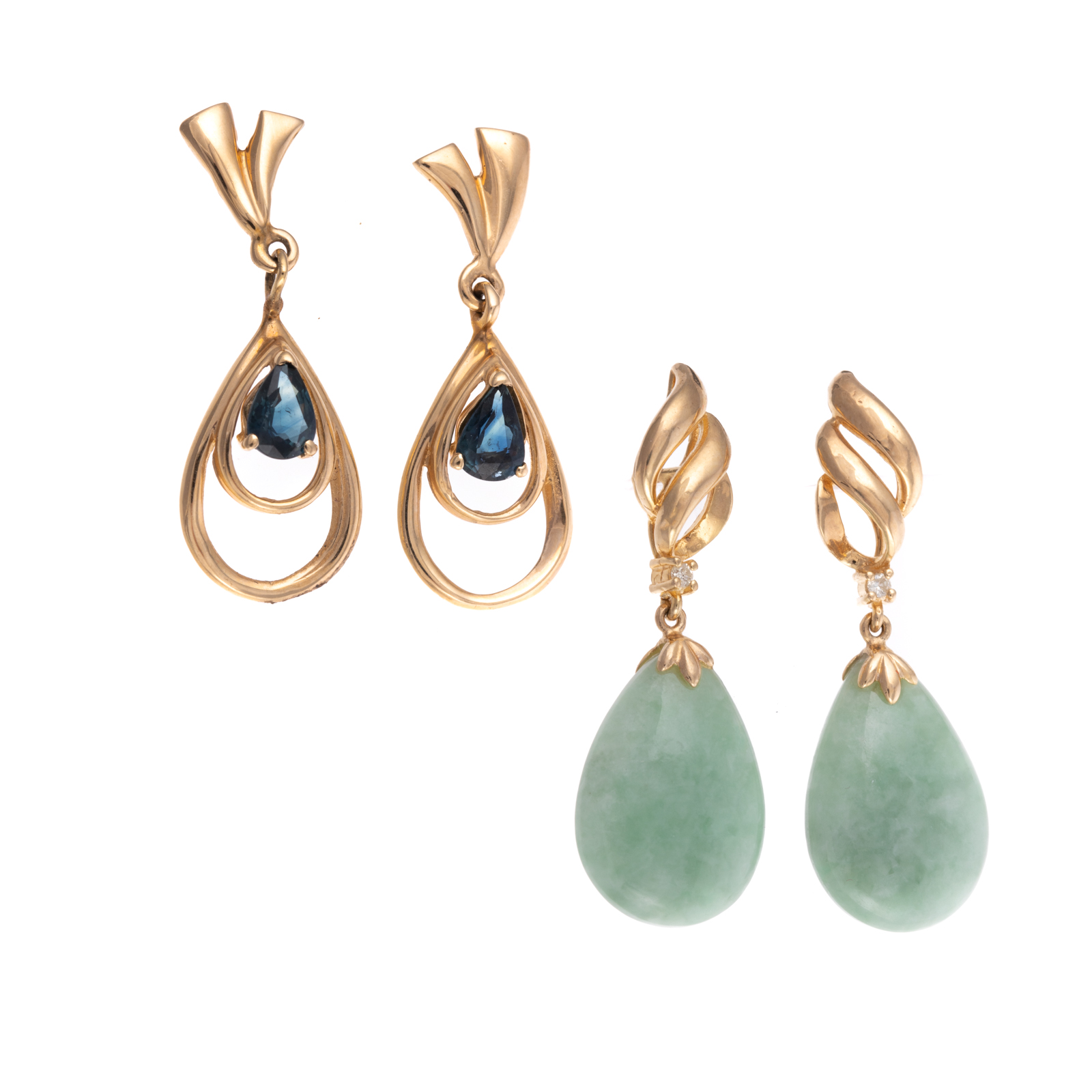 A PAIR OF JADE EARRINGS SAPPHIRE 288cc7