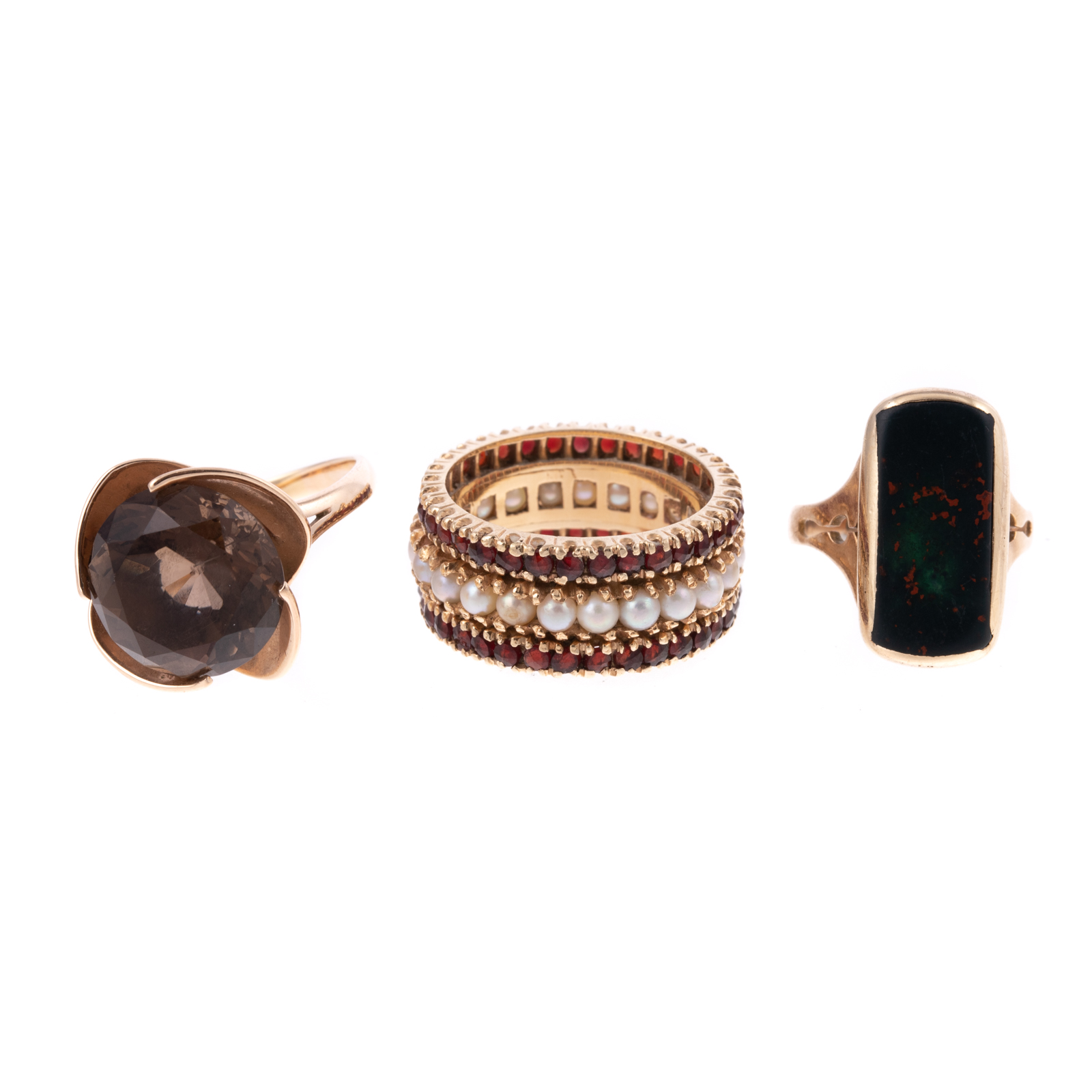 A TRIO OF VARIOUS GEMSTONE RINGS 288ce4