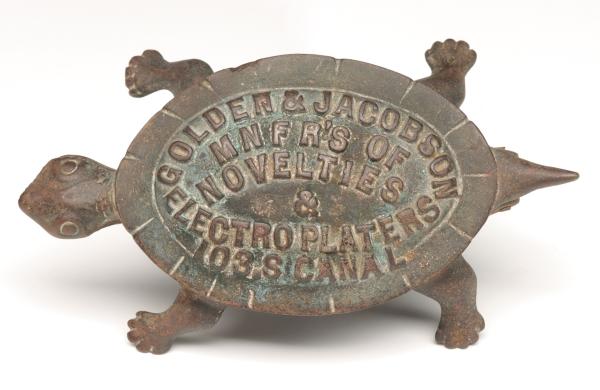 AN IRON TURTLE ADVERTISING MATCH 288fe4