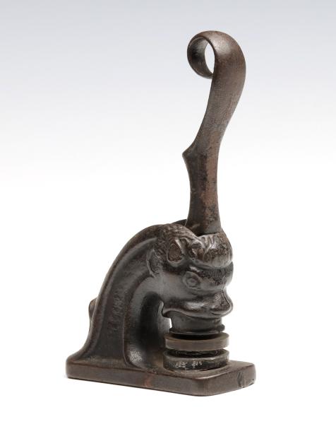 A LARGE FIGURAL LION S HEAD NOTARY S 289000