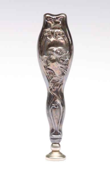 A SILVER PLATED ART NOUVEAU WAX 2890a2