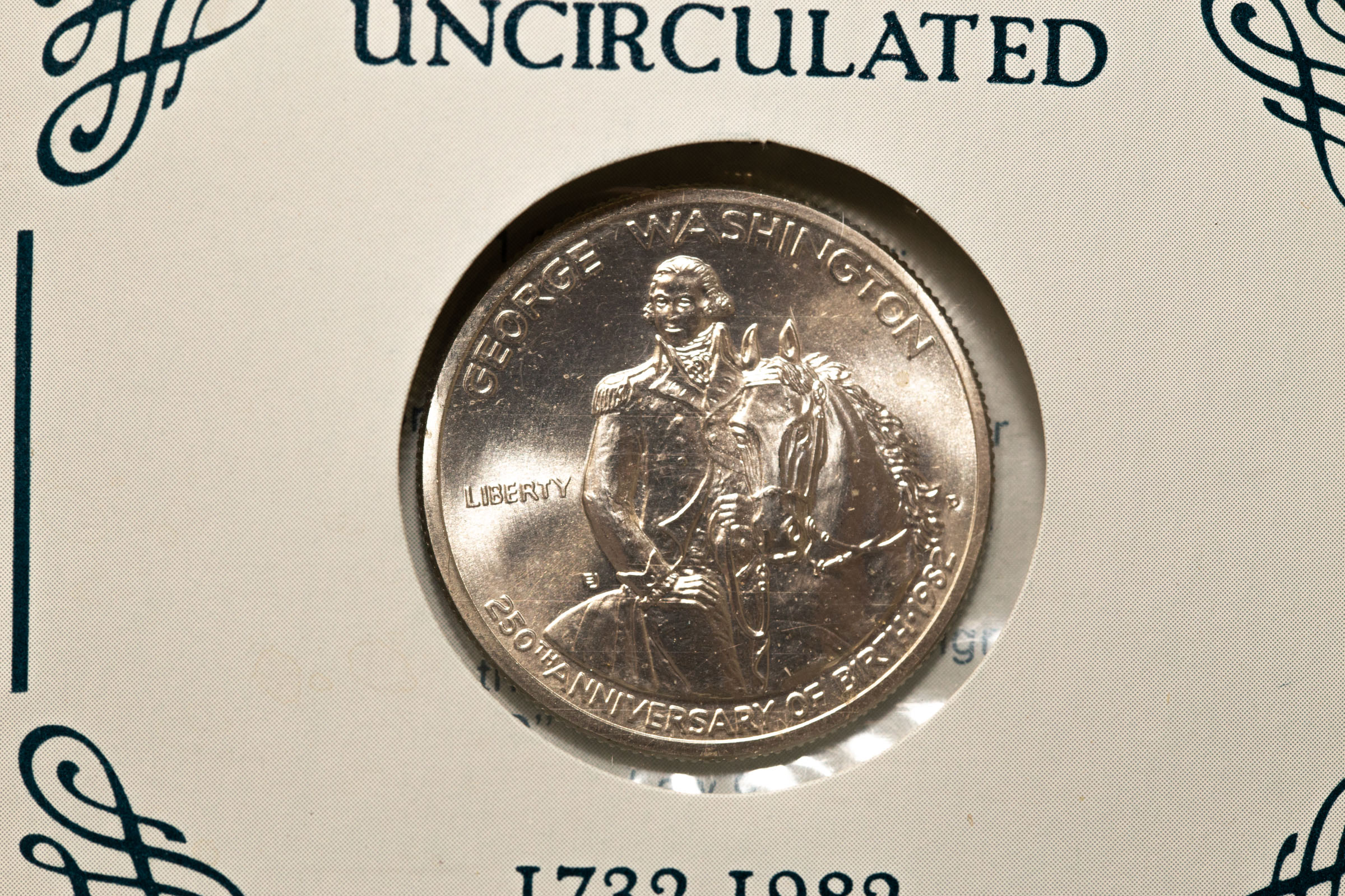 10-1982 GEORGE WASHINGTON UNC SILVER