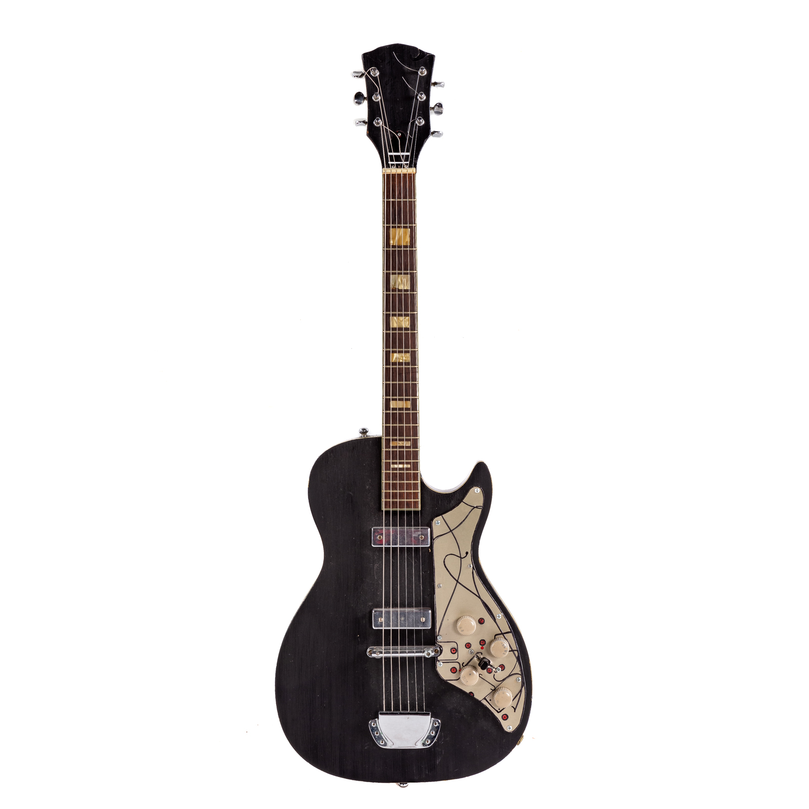 SOLID BODY ELECTRIC GUITAR Having rosewood