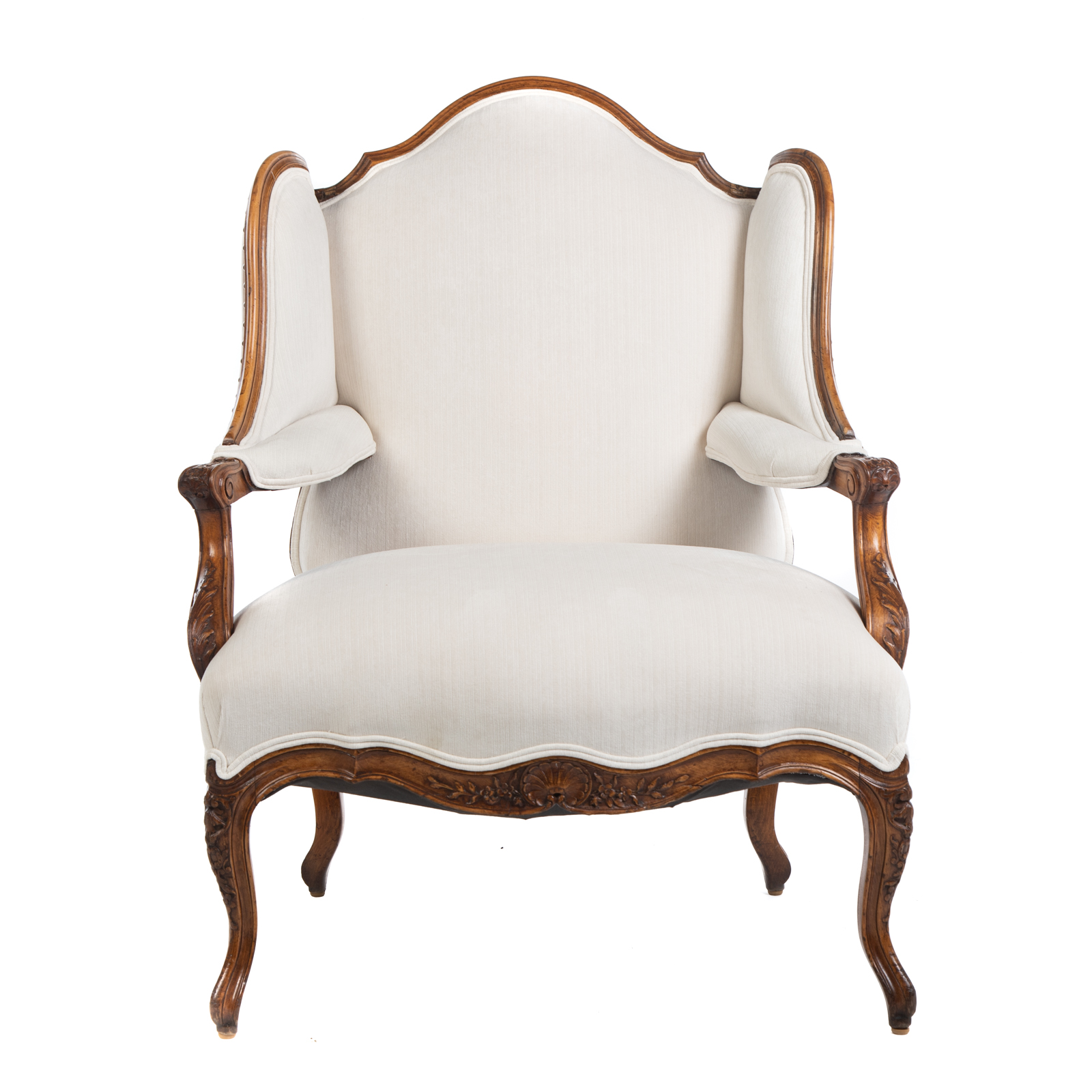 LOUIS XV STYLE CARVED WALNUT FAUTEUIL 2875dd