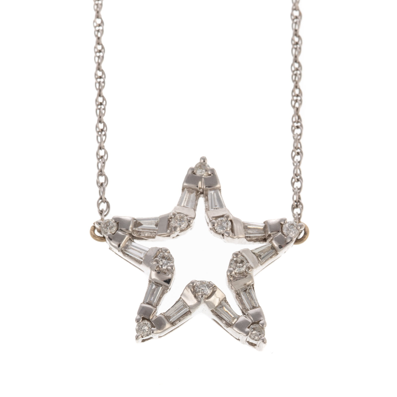 AN OPEN DIAMOND STAR NECKLACE IN