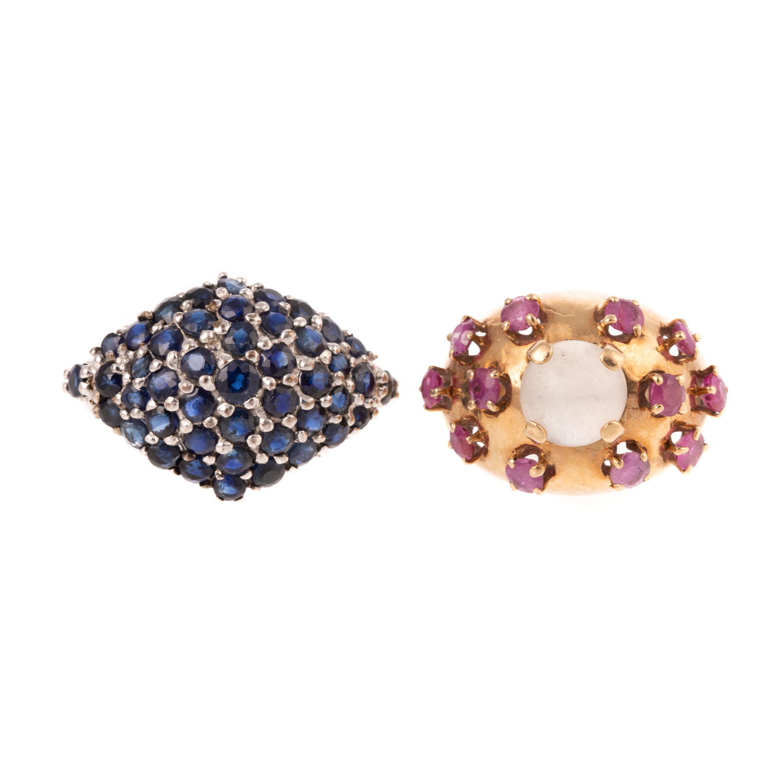 A PAIR OF GEMSTONE DOME RINGS IN