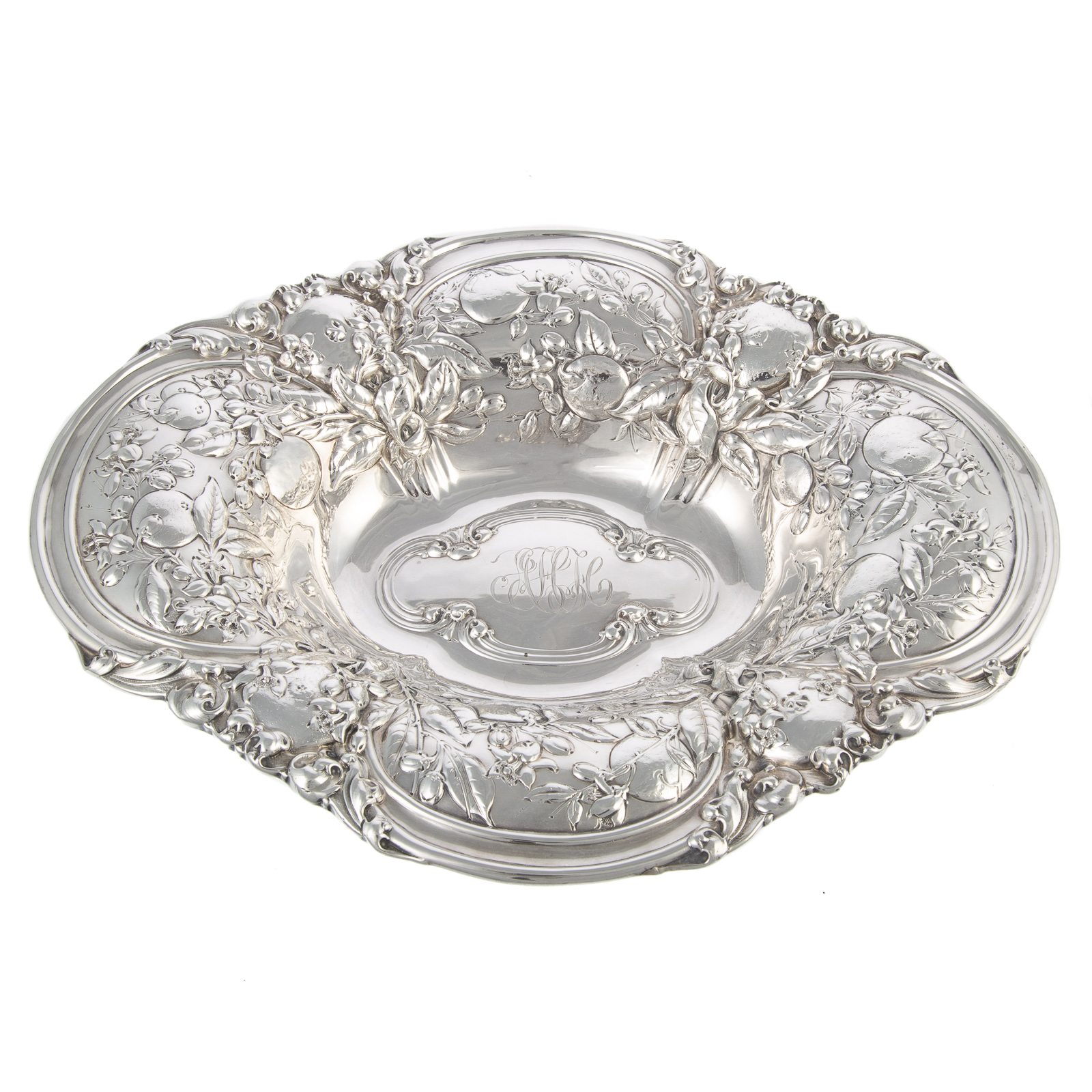 GORHAM STERLING REPOUSSE CENTERBOWL 2879ac