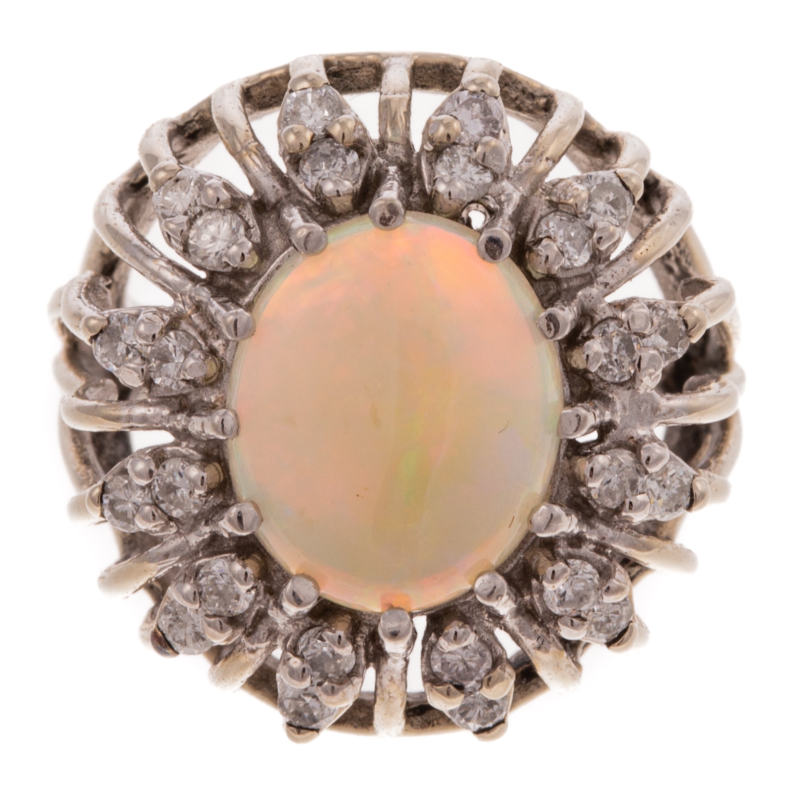 A 2.00 CT OPAL & DIAMOND RING IN