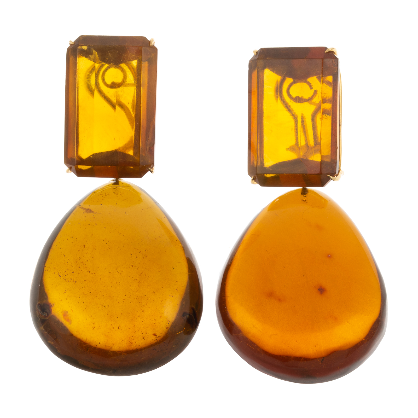 A LARGE PAIR OF 1980S AMBER DANGLE 287bef