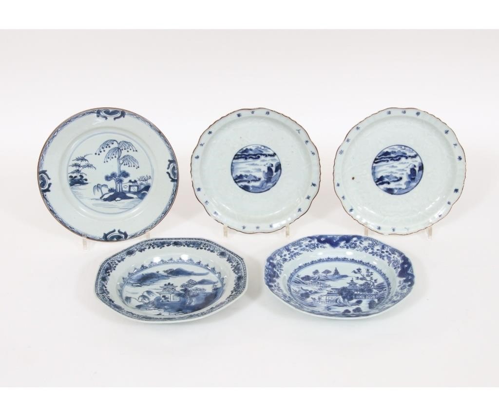 Five Chinese plates 18/19th c. to include