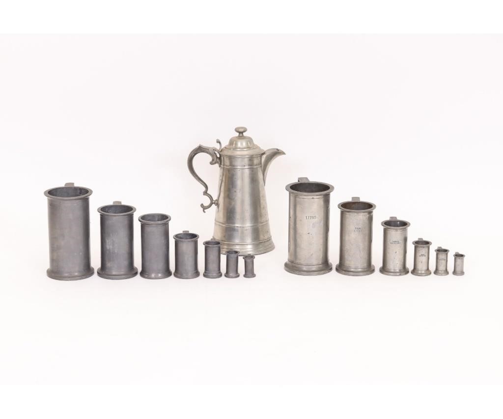 Pewter coffee pot by William Calder