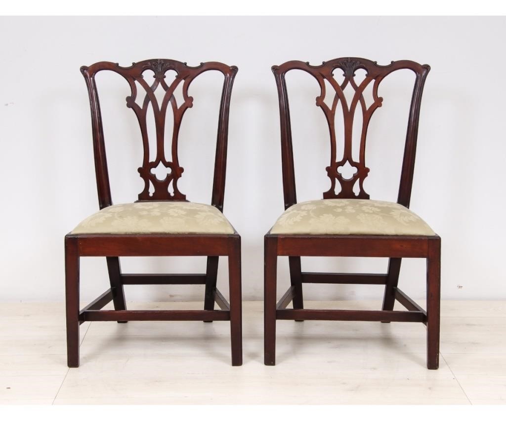 Pair of Philadelphia walnut Chippendale 28a8e1