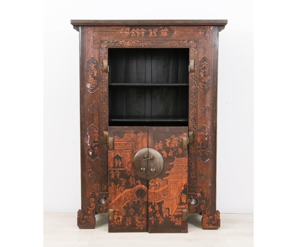 Unusual Zhu wood armoire late 28a916