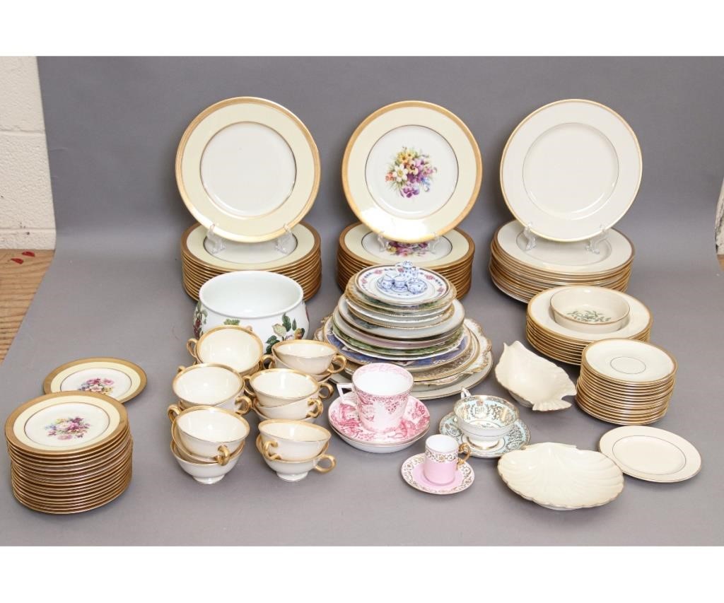 China tableware to include 14 Lenox