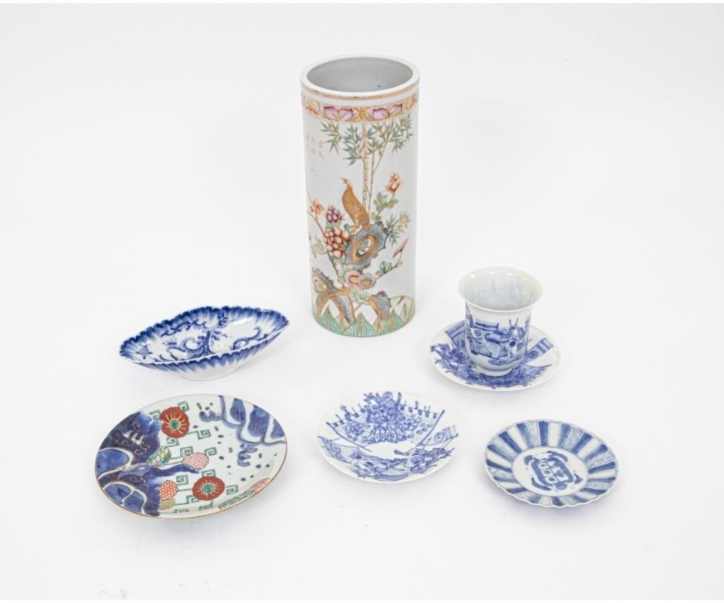 Japanese porcelain tableware to include