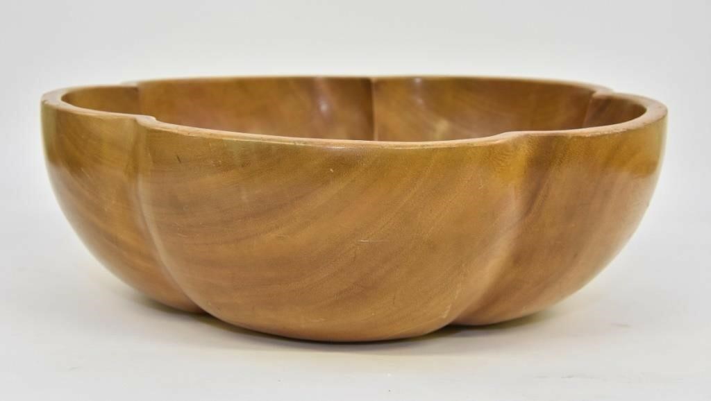 Large Hawaiian Koa carved bowl of lobed