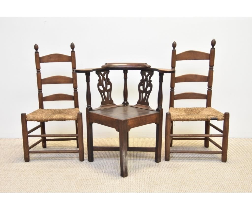 Georgian oak corner chair 18th 28b045