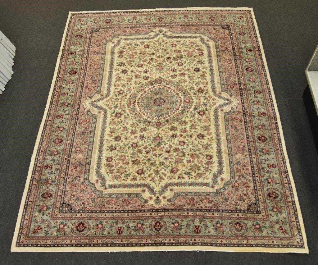 Palace sized colorful Tabriz carpet 28b064