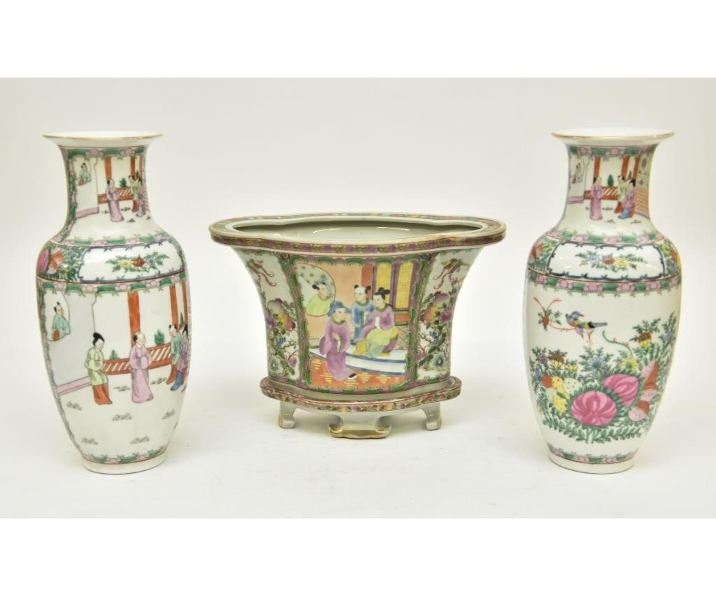 Pair of Chinese porcelain urns,