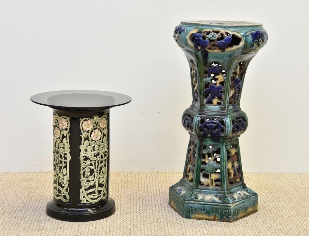 Glazed pottery pedestal together 28b343