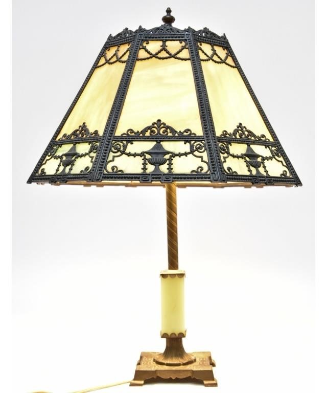 Slag glass shade table lamp, circa