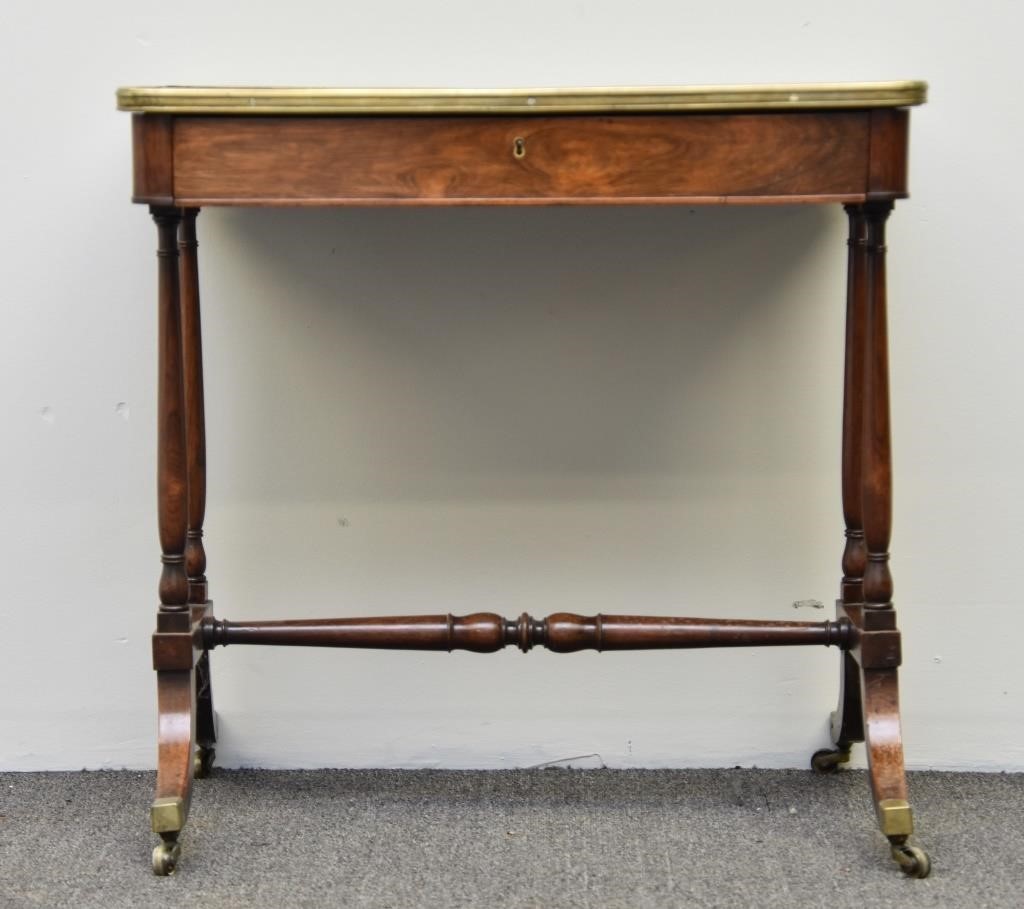 English Regency table 19th c  28b9a1