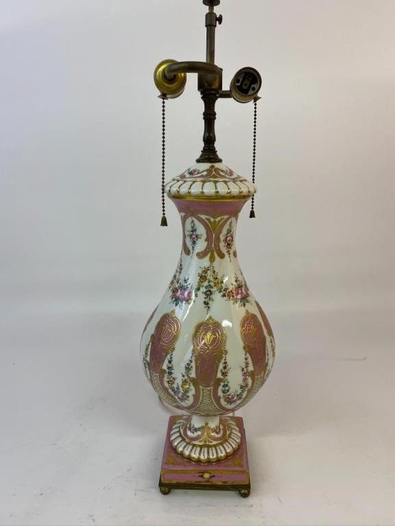 French porcelain table lamp with 28b9c5