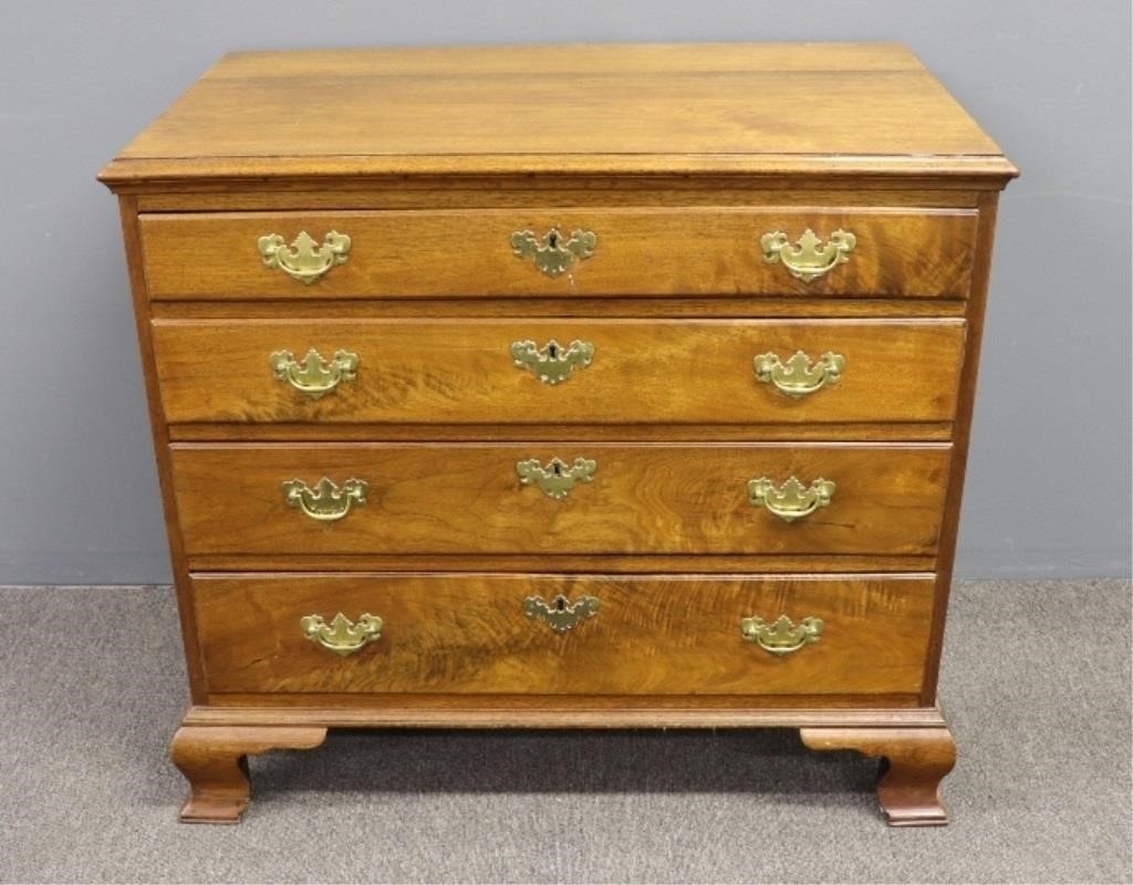 Philadelphia Chippendale walnut chest