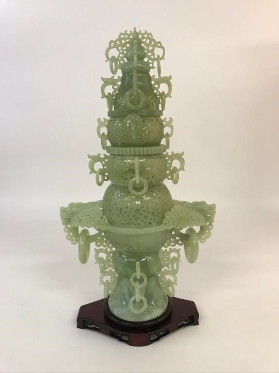 Finely carved Chinese jade censor urn 28bb9f