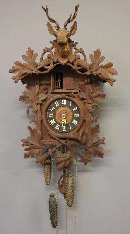Large Black Forest German cuckoo clock,