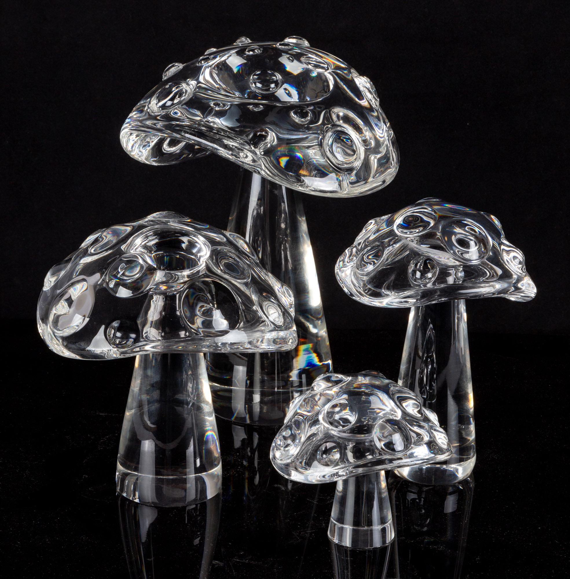 (4) STEUBEN MOTTLED MUSHROOMS Corning,