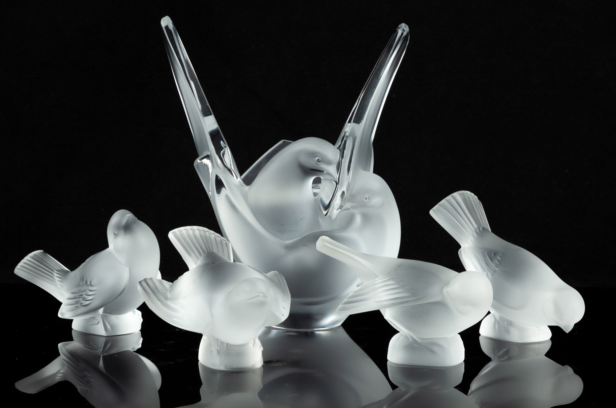  5 LALIQUE FROSTED BIRDS All inscribed 28bda6