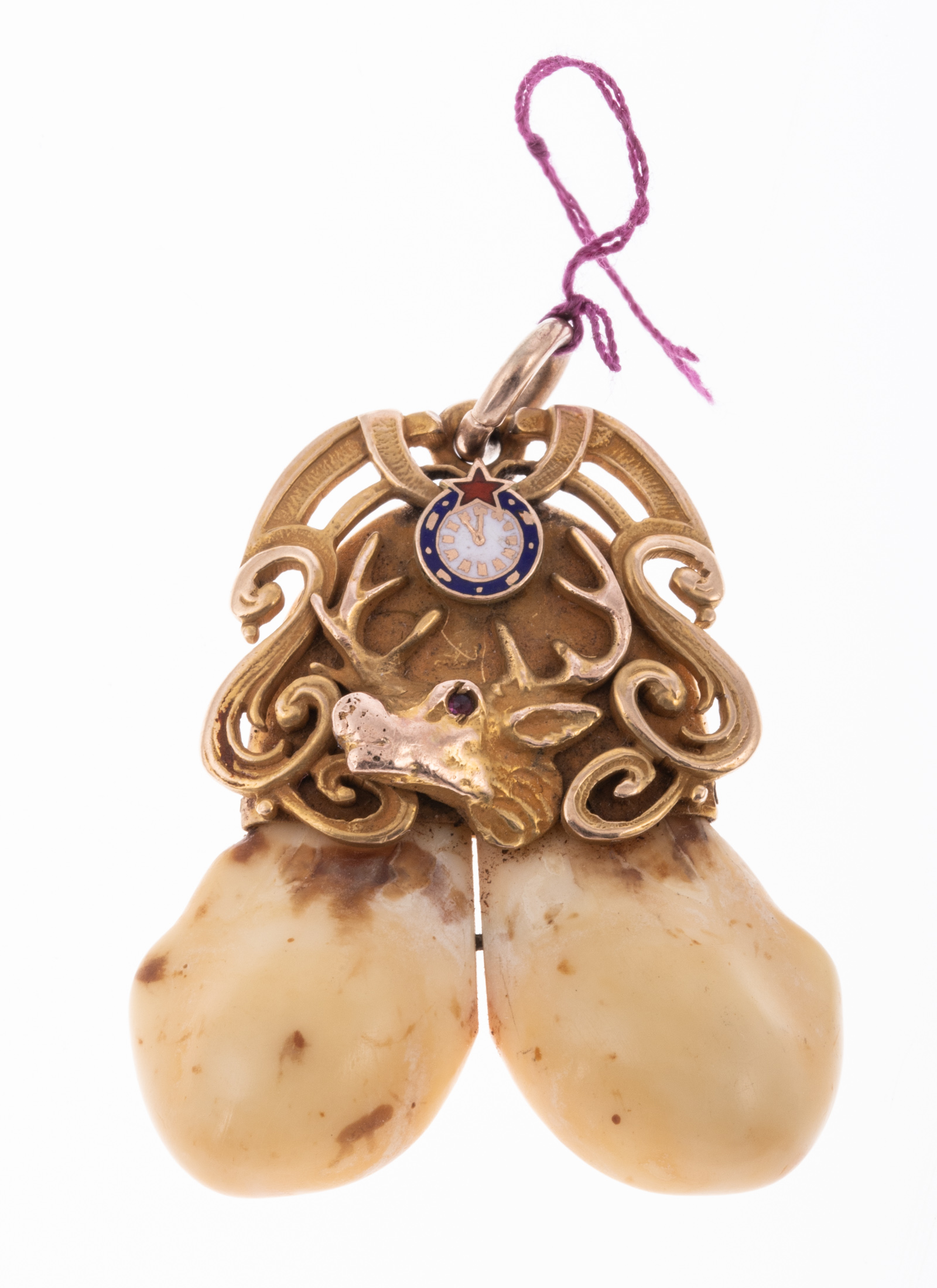 ELKS TOOTH PENDANT IN ART NOUVEAU 2897a4