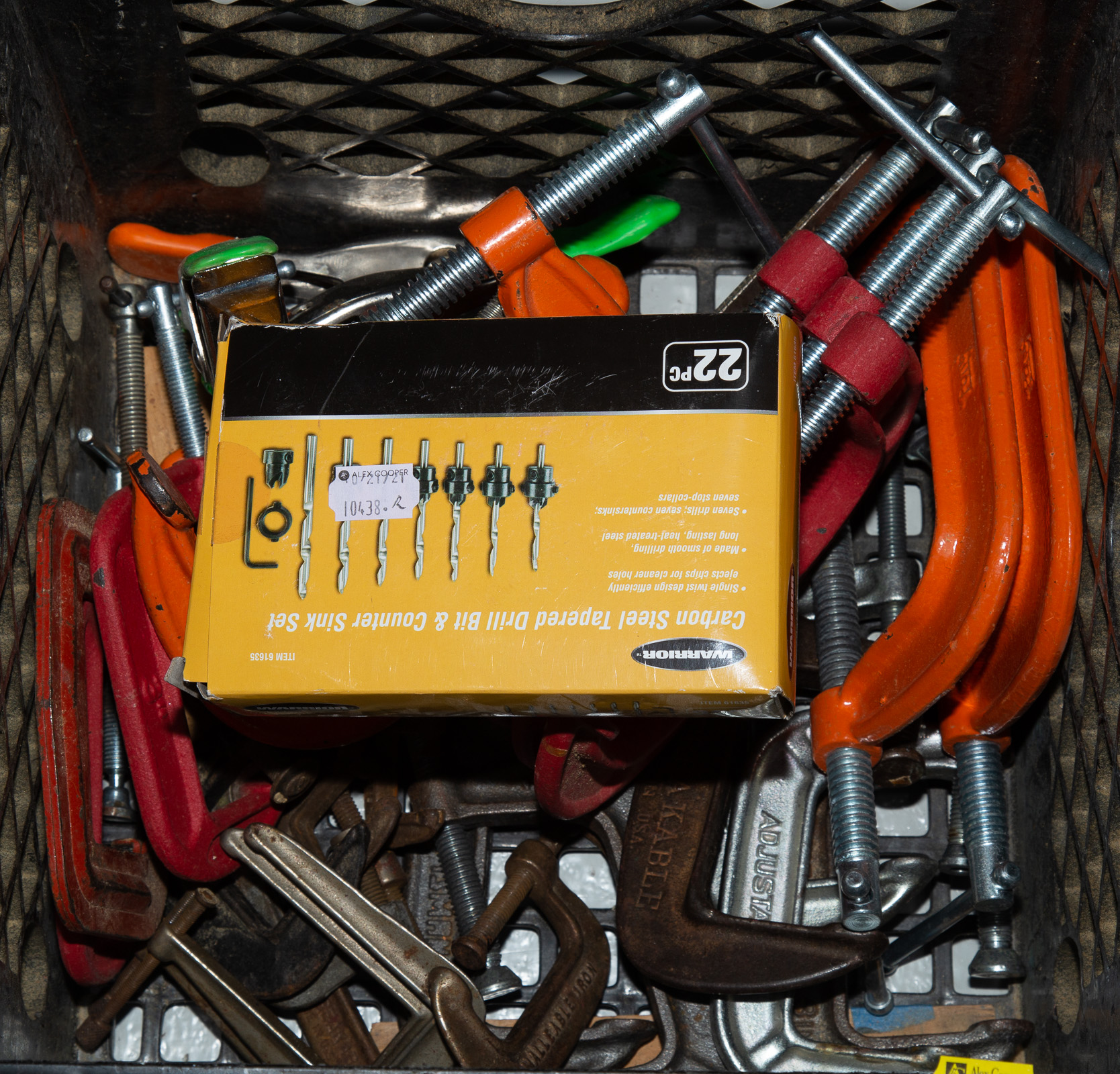 ASSORTMENT OF C CLAMPS And a 2897cd