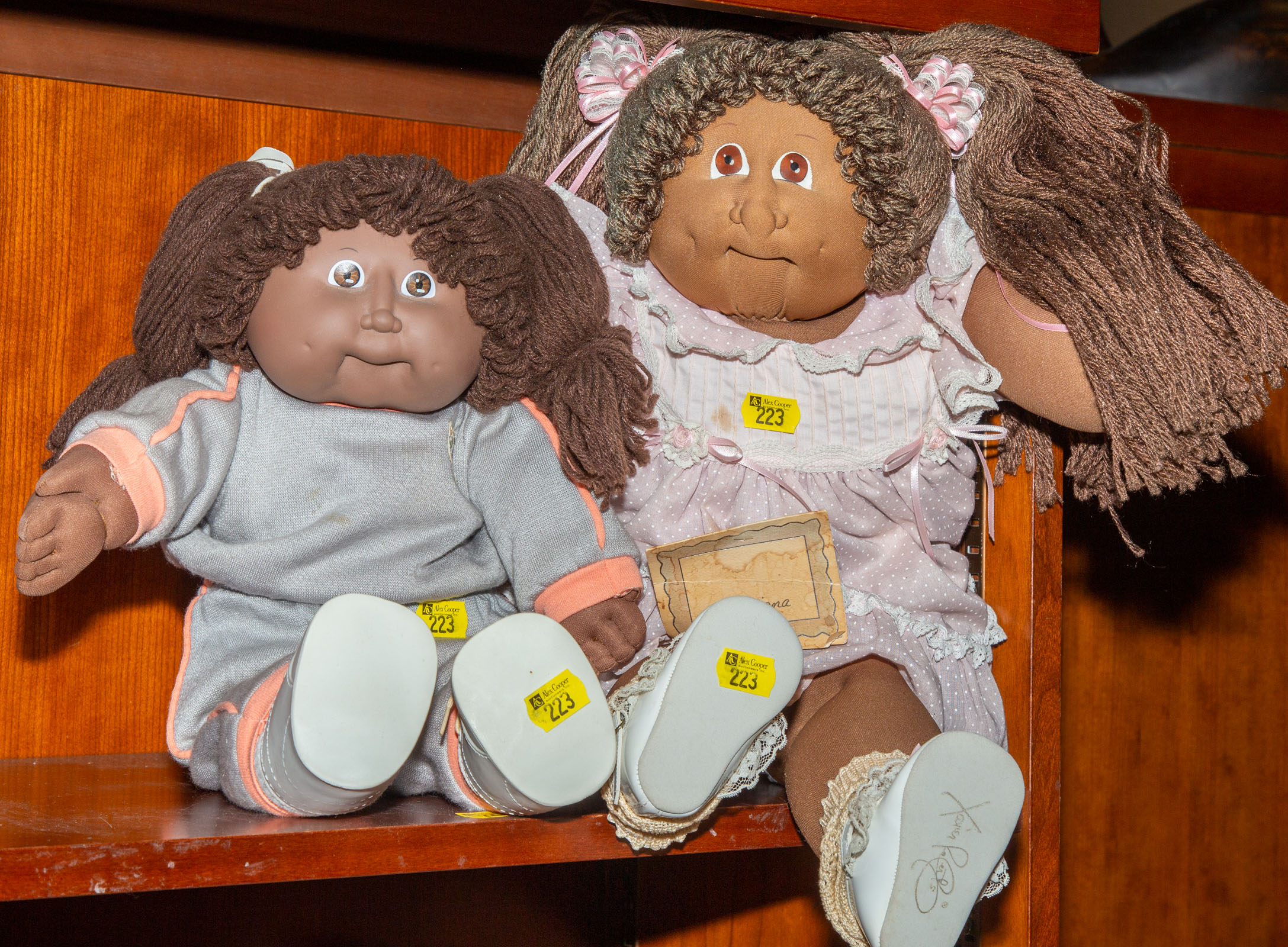 TWO CABBAGE PATCH KIDS Includes 2898e9