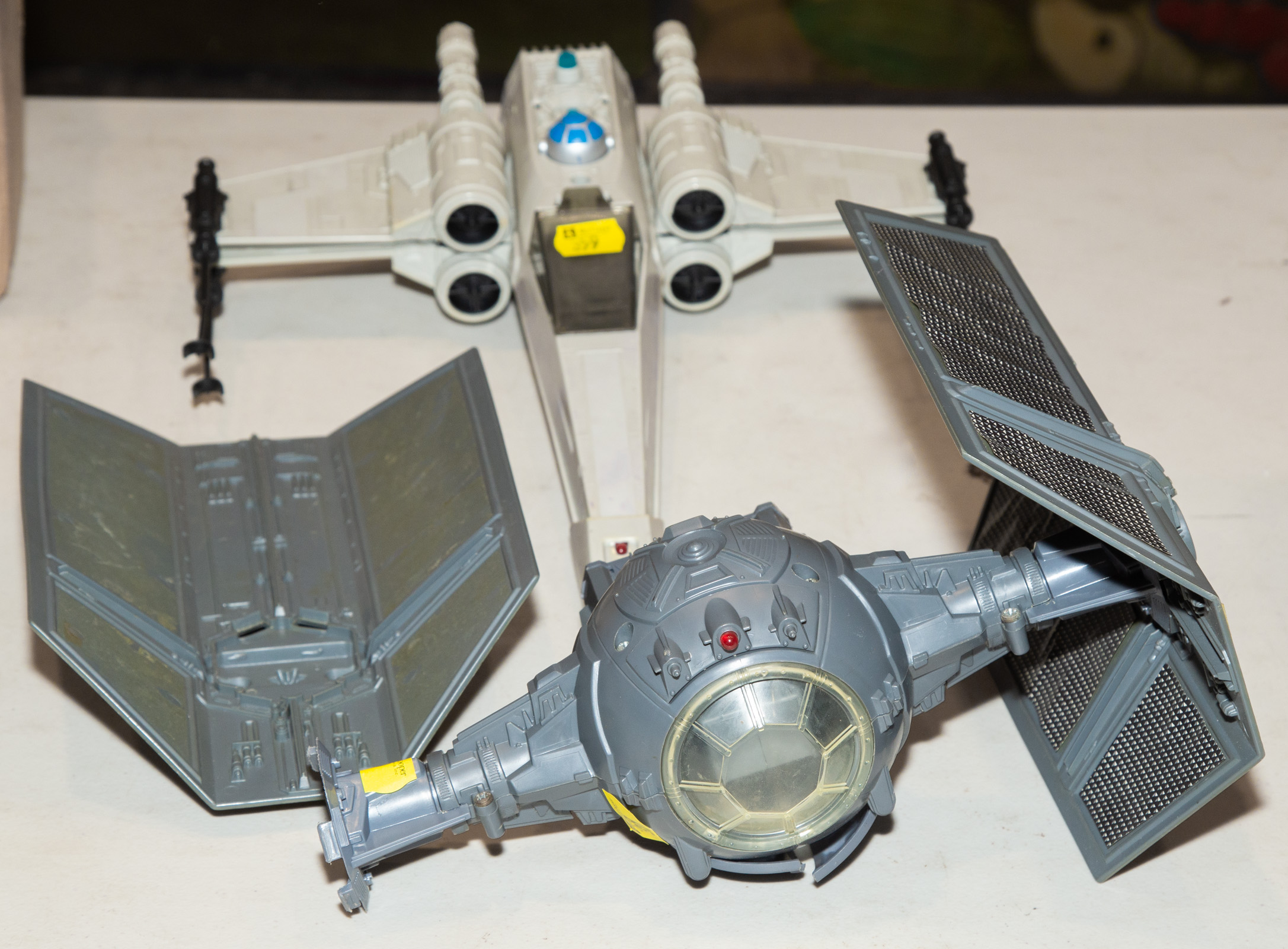 TWO KENNER STAR WARS FIGHTERS Circa 289a37