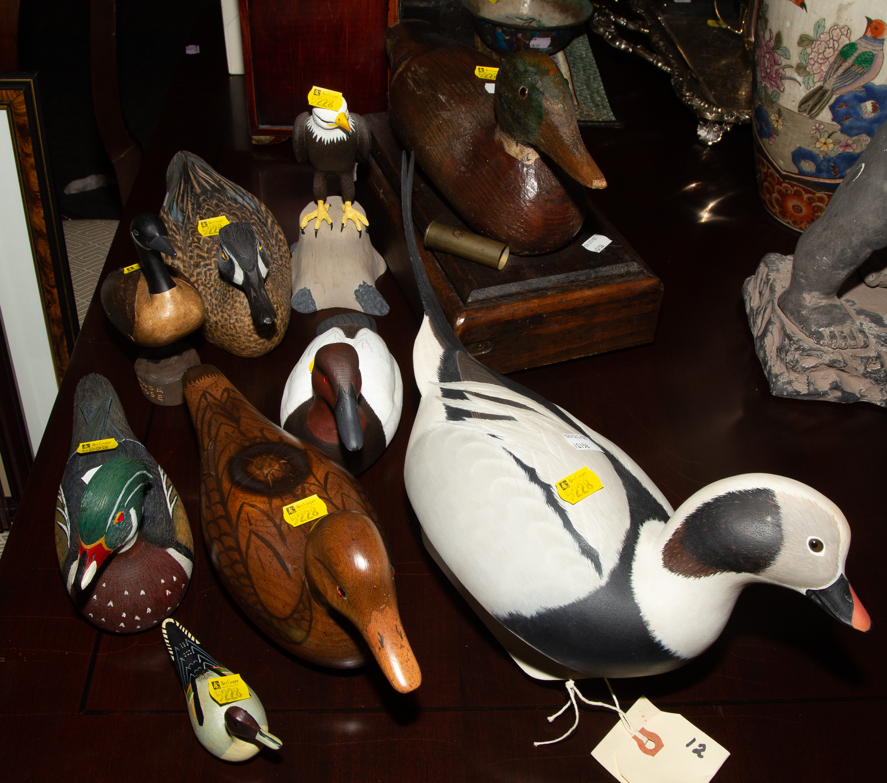 ASSORTED DECORATIVE BIRD FIGURES