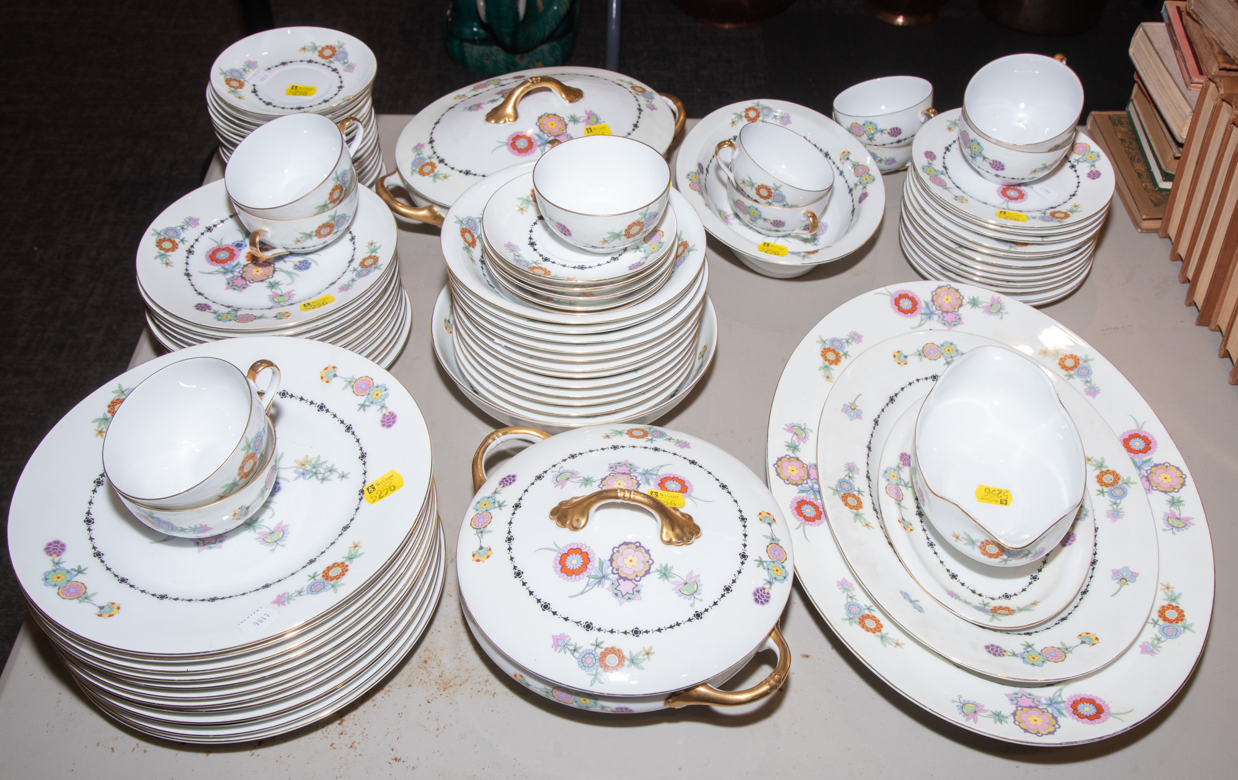 CZECH PHOENIX CHINA PARTIAL DINNER