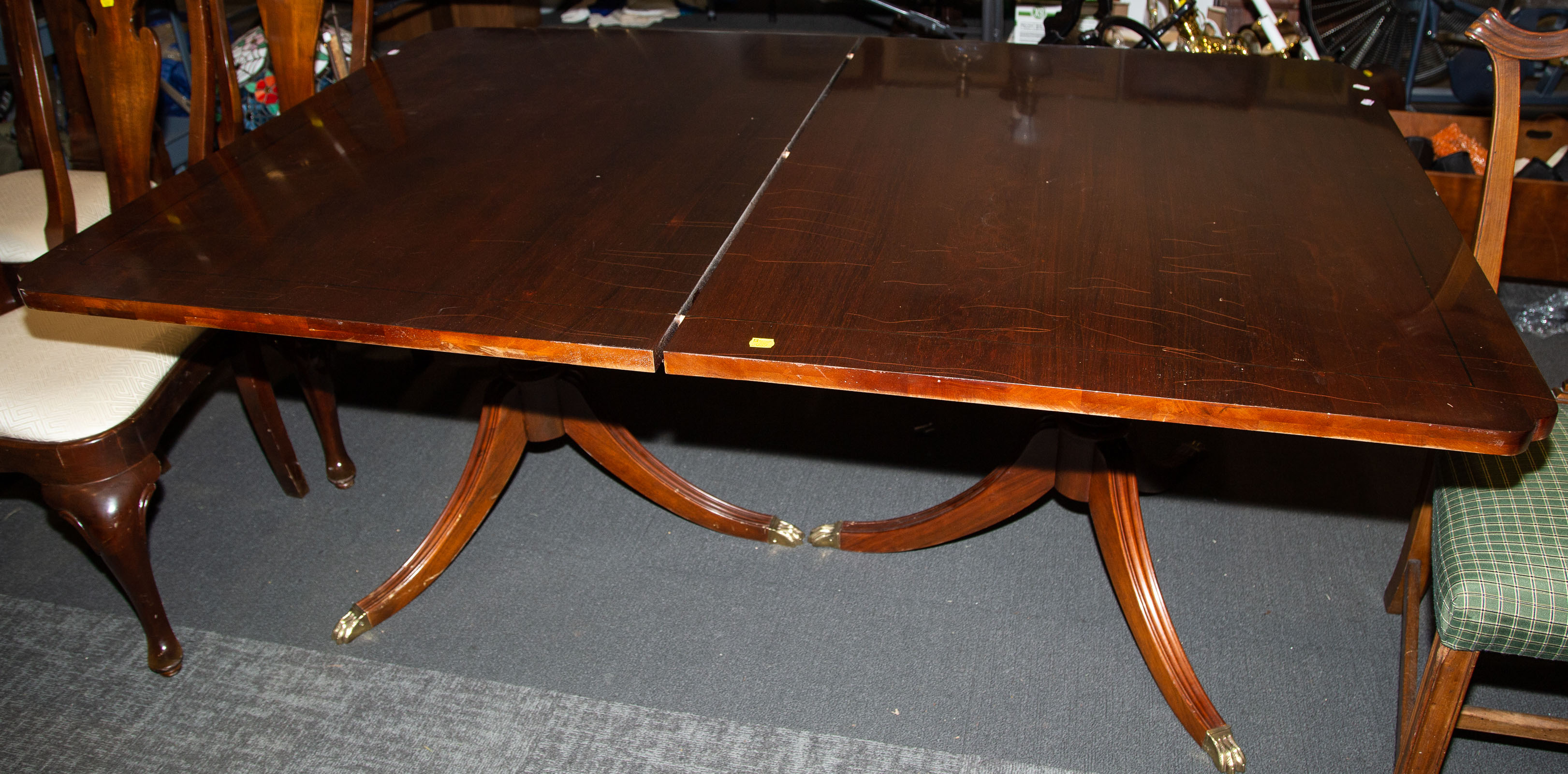 FEDERAL STYLE MAHOGANY DINING TABLE 289d3c