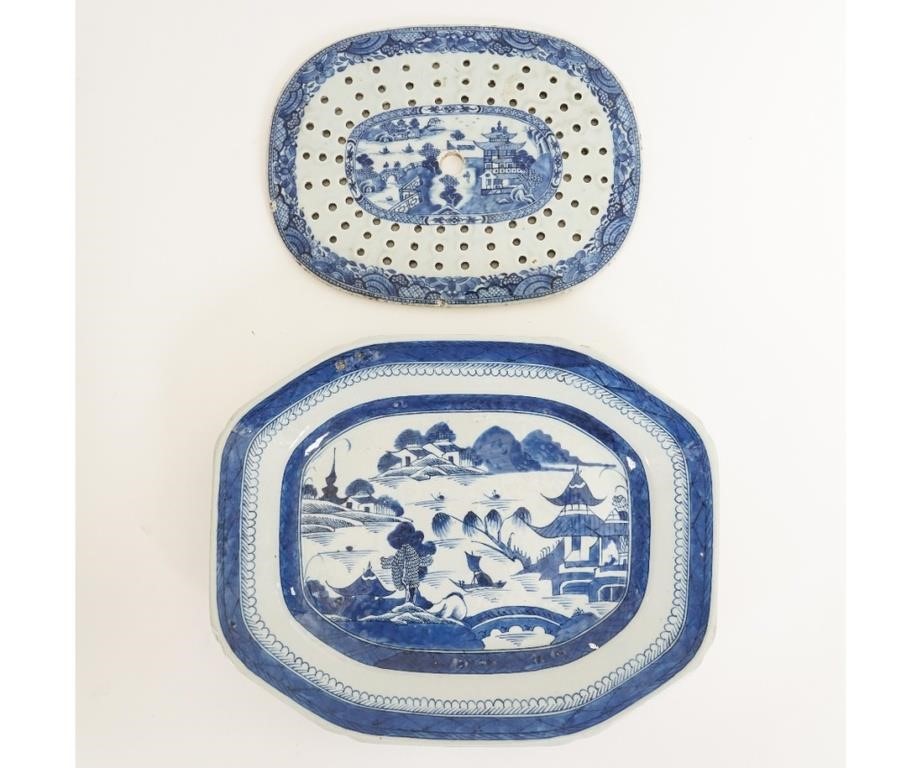 Chinese Canton blue and white platter  289e5e