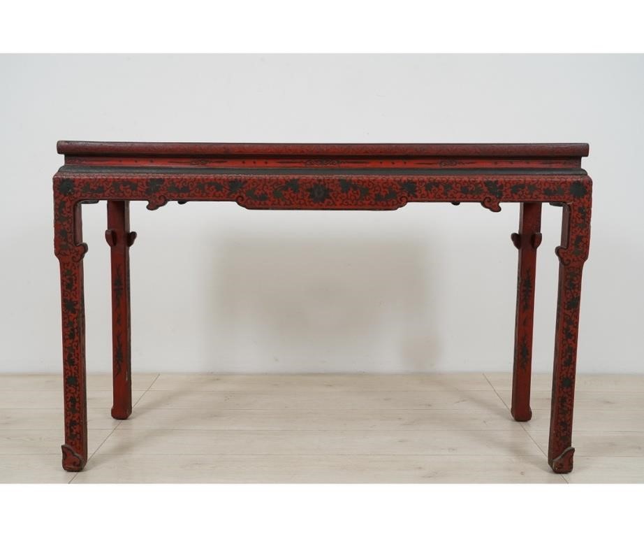 Chinese red lacquered table 19th 28a104